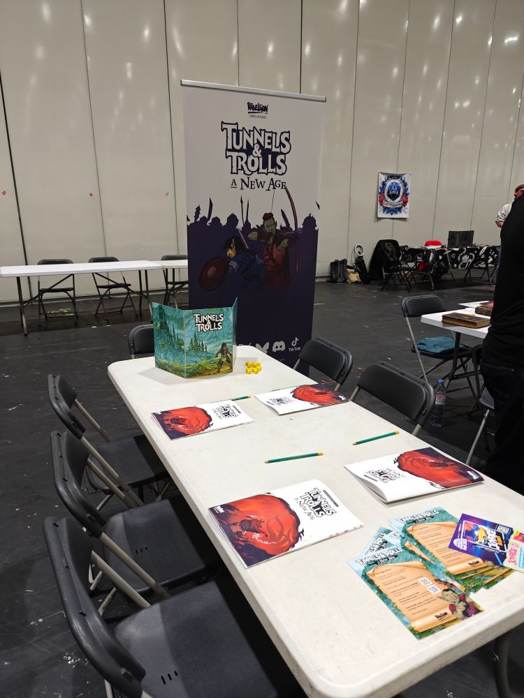 Table with tunnels and trolls: a new age on it