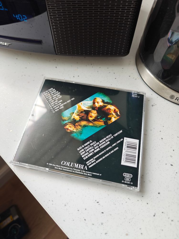 Facelift by Alice in Chains CD case