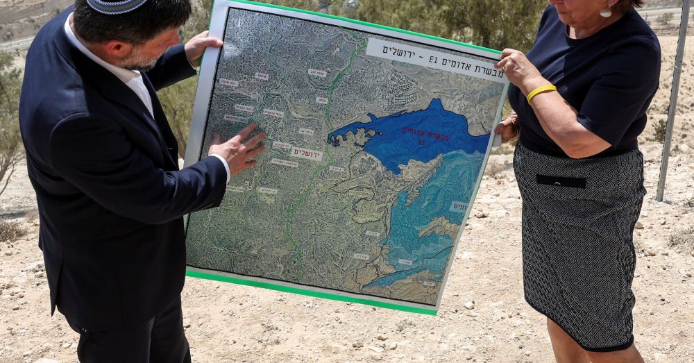 Bezalel Smotrich's plan would divide the West Bank and cut it off from East Jerusalem.