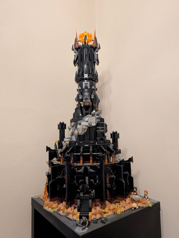 A photo of the Lego Barad-dur against a white wall