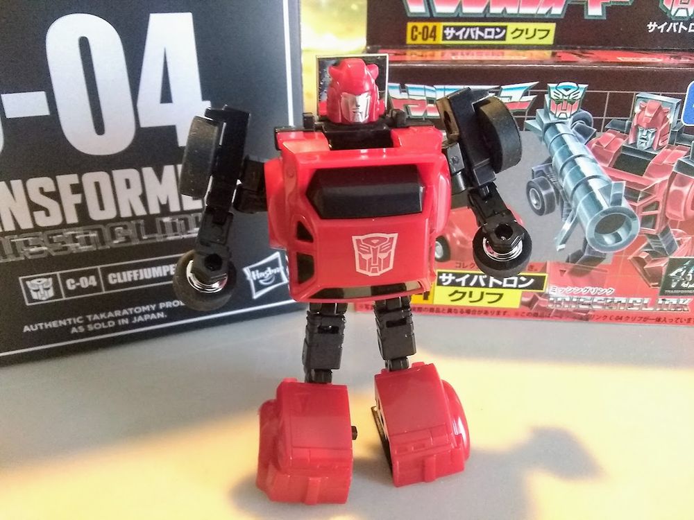 Cliff Jumper in robot mode