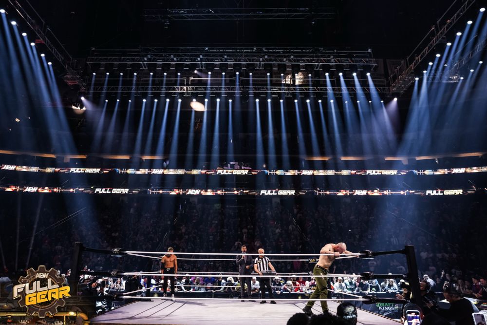Orange Cassidy facing off against Jon Moxley at AEW Full Gear