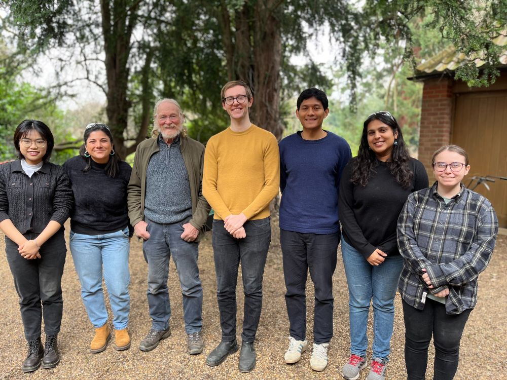 The group of researchers with John Lord