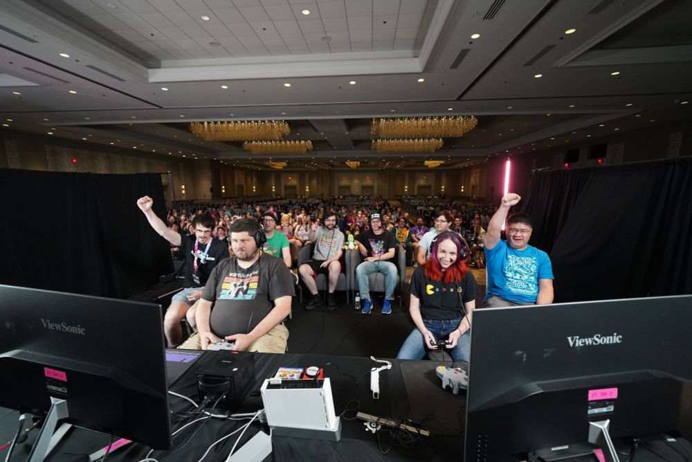 The runners on stage ready for the Nintendo Puzzle Collection run