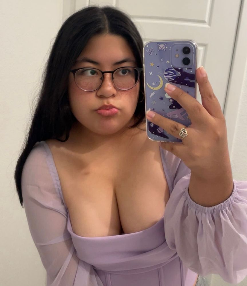 mirror selfie of me (becca) wearing a lilac top