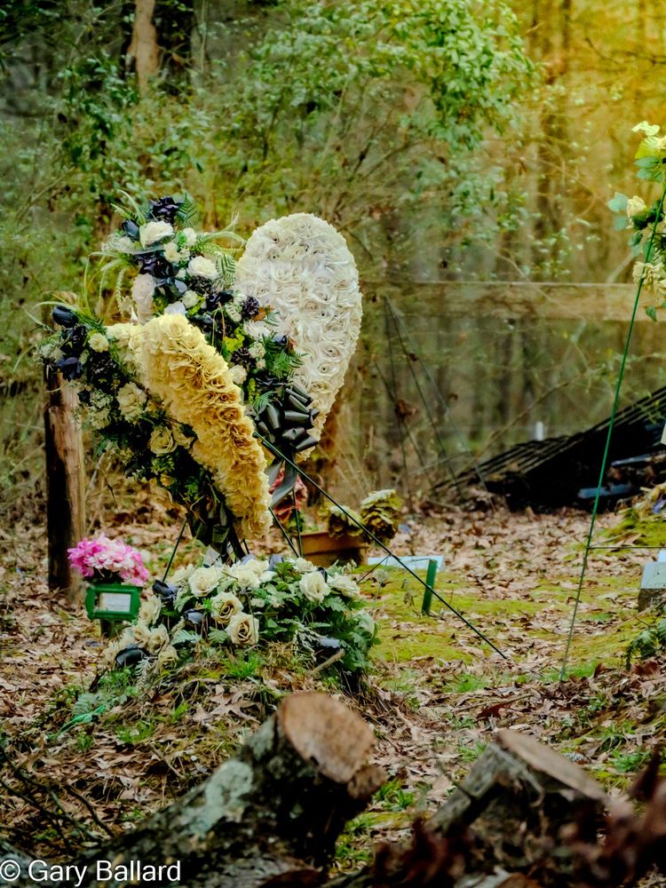 An odd grave marker/memorial off the Yockanookany Section of the Natchez Trace National Scenic Trail. 
