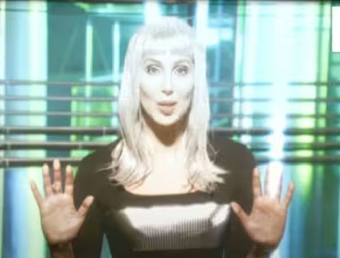 Photo de Cher . Titre Strong enough