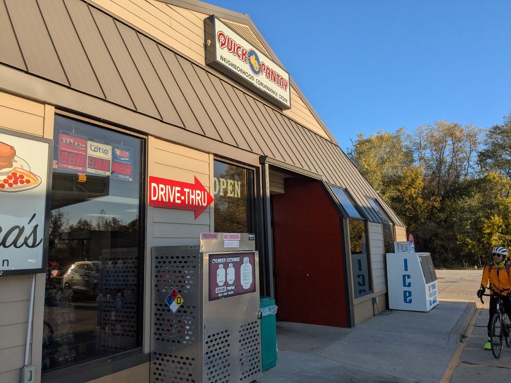 Entrance to Quick Pantry in Delphi, IN
