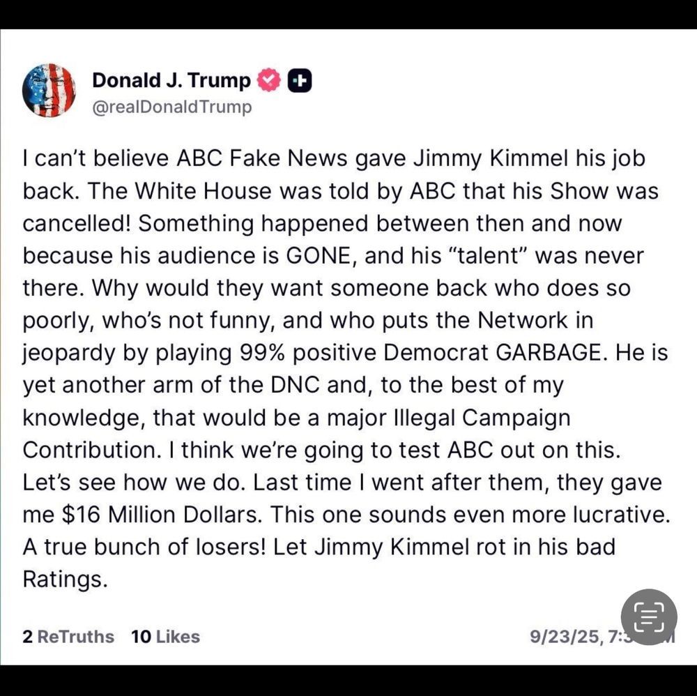 Donald Trump hotar stämma ABC för att de har en programledare som får folk att skratta åt honom.