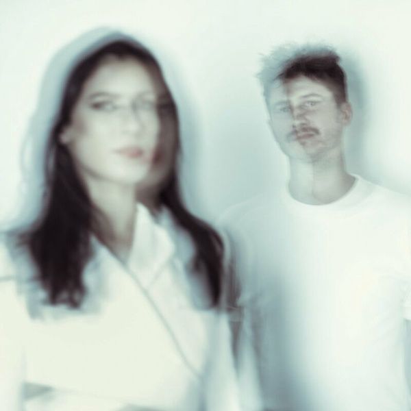 La couverture de l'album Debbie de MØ-NØ