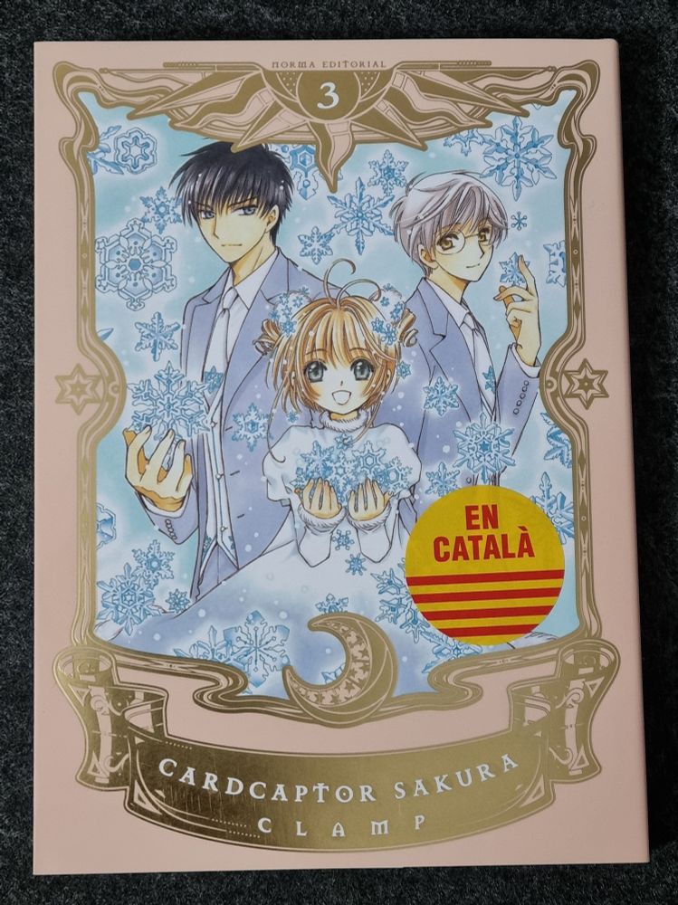 Coberta del còmic.
Manga en català de «Sakura, la caçadora de cartes».