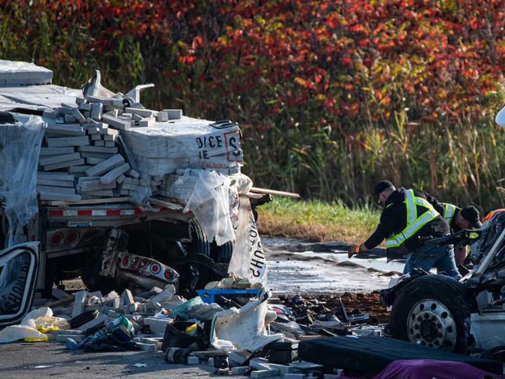 Un homme perd la vie après une collision entre deux semi-remorques sur l’A30