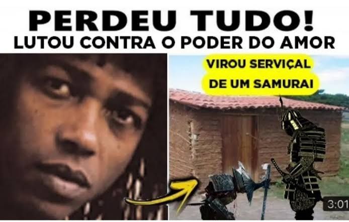 Foto do Djavan de um lado e do outro uma imagem de dois samurais, um está se curvando para o outro, e ao fundo uma casa de taipa. Tem uma seta que aponta do Djavan para essa imagem dos samurais. Acima está escrito "Perdeu tudo! Lutou contra o poder do amor virou serviço de um samurai".