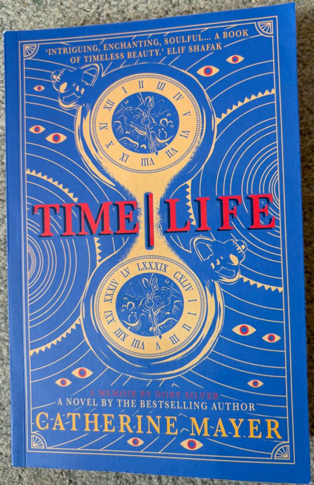 Photo of the book cover 