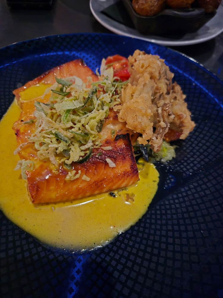 Food from the restaurant Disney Space220