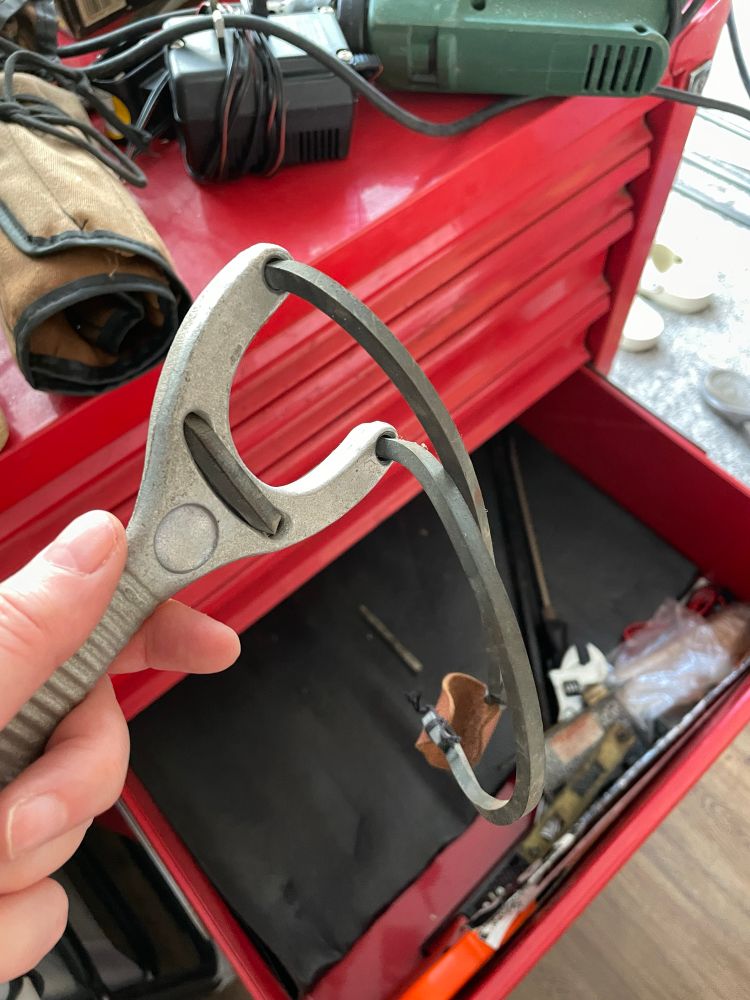 photo of a metal handled catapult 