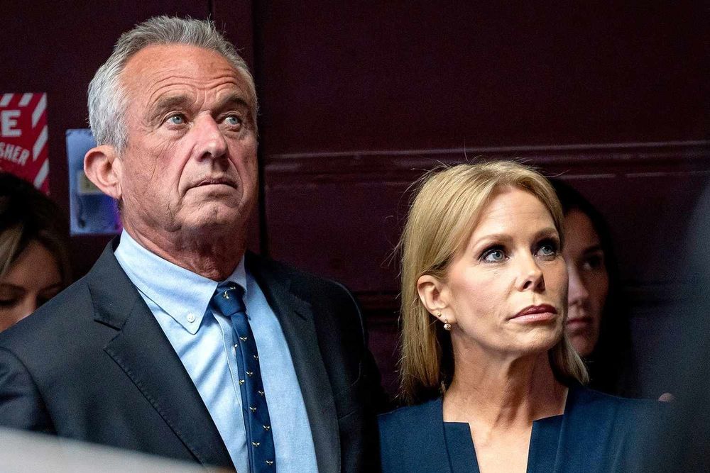 Cheryl Hines 'Talking About Filing for Divorce' from RFK Jr., 'but He's Begging Her Not to'