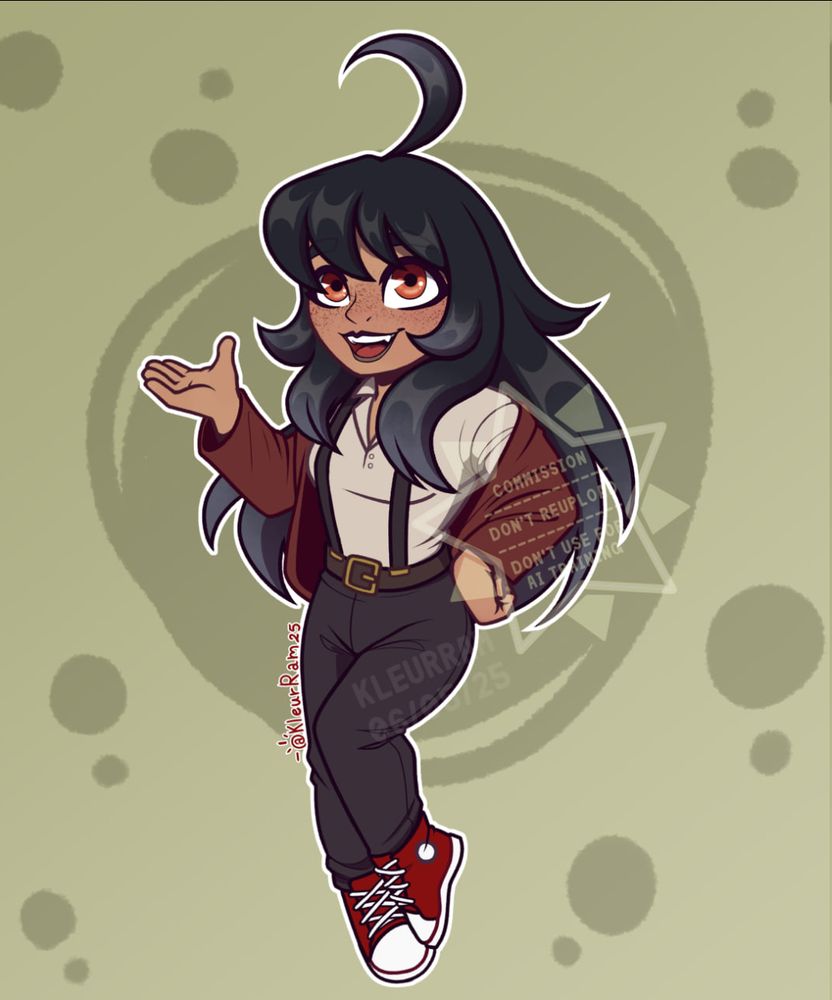 Personagem chibi, cabelo da coloração preta e olhos castanhos
