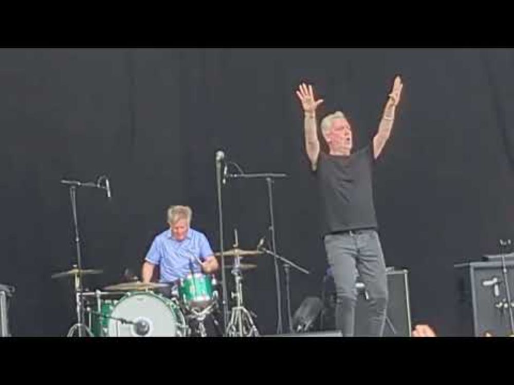 The Undertones - Hard Luck (Berlin, 04.07.2025)