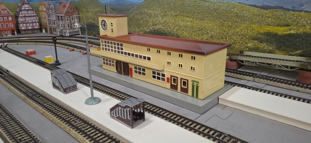 Marklin 418 - Bahnhof Friedrichshafen