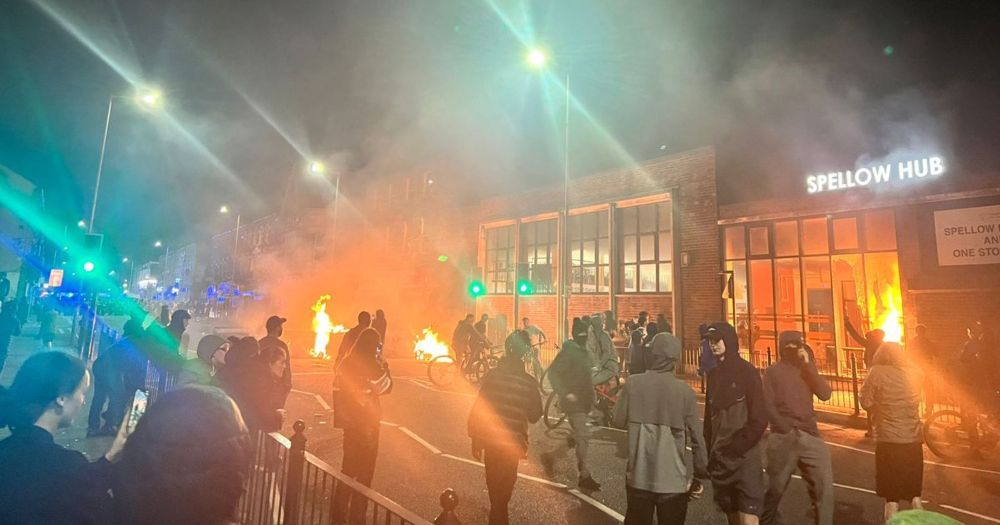 Fire at library building as serious violent disorder goes on in Liverpool - Liverpool Echo