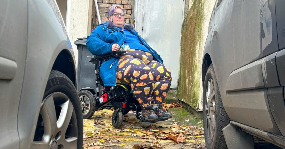 Disabled resident trapped in own home by two parked vehicles