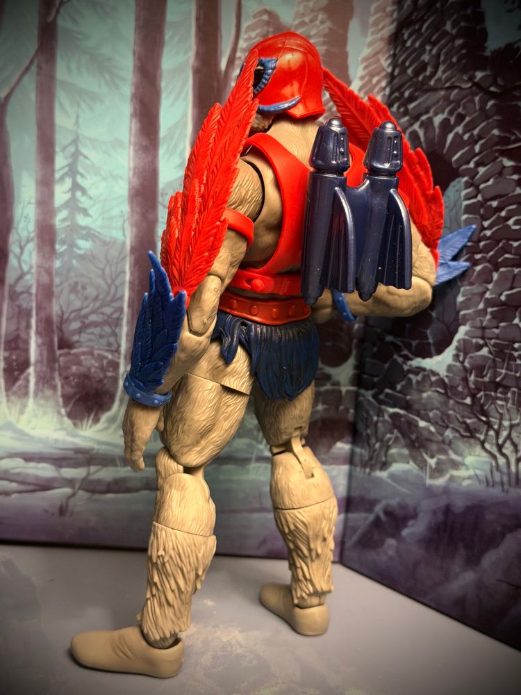 Stratos from behind. His arm wing things are like those of a scarlet macaw now. That’s a victory where I come from and where you’re GOING. Was that a threat? Only if you believe in Parrot Hell. I won’t remember this so no point in bringing it up later.