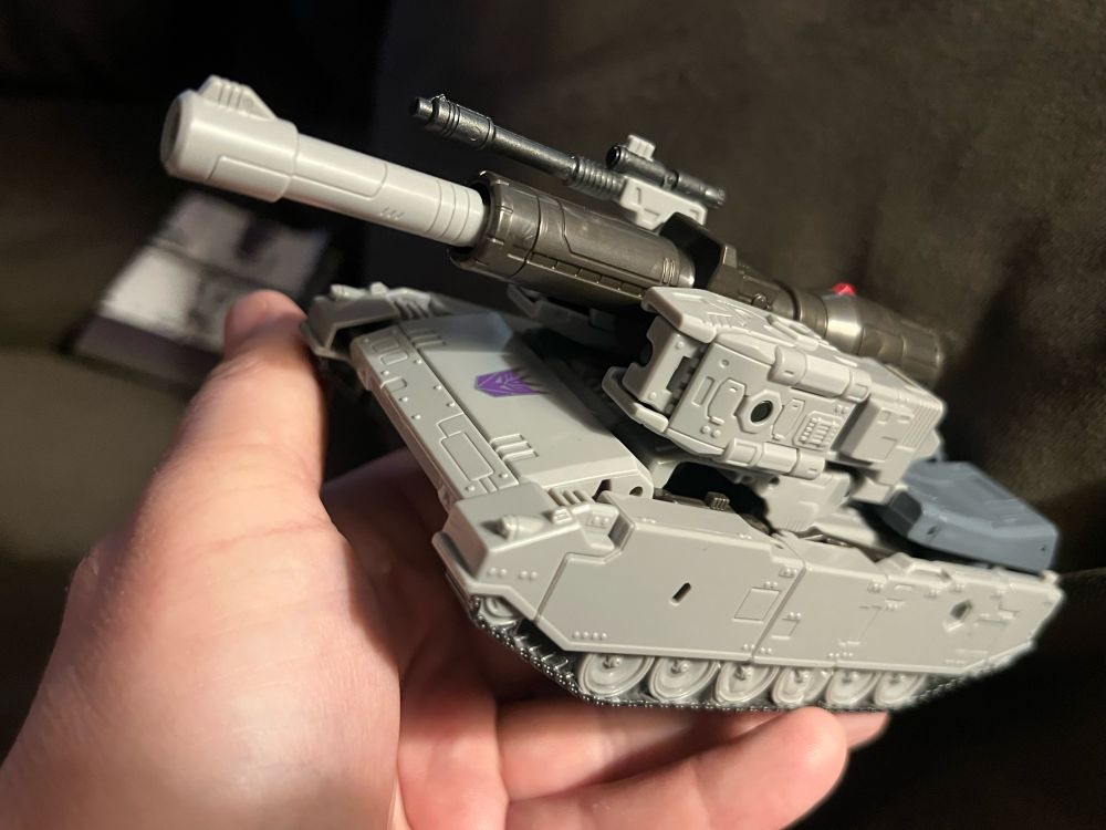It’s the fuckin’ TANK that guy used in the old Man from U.N.C.L.E. television program!

What an obtuse reference to anyone normal.