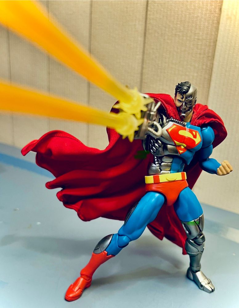 MAFEX Cyborg Superman. He has been called Cyborg Superman for the better part of…30 years? Get a name!