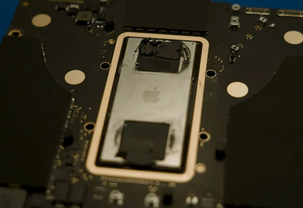 You should repaste your MacBook (but don't)
