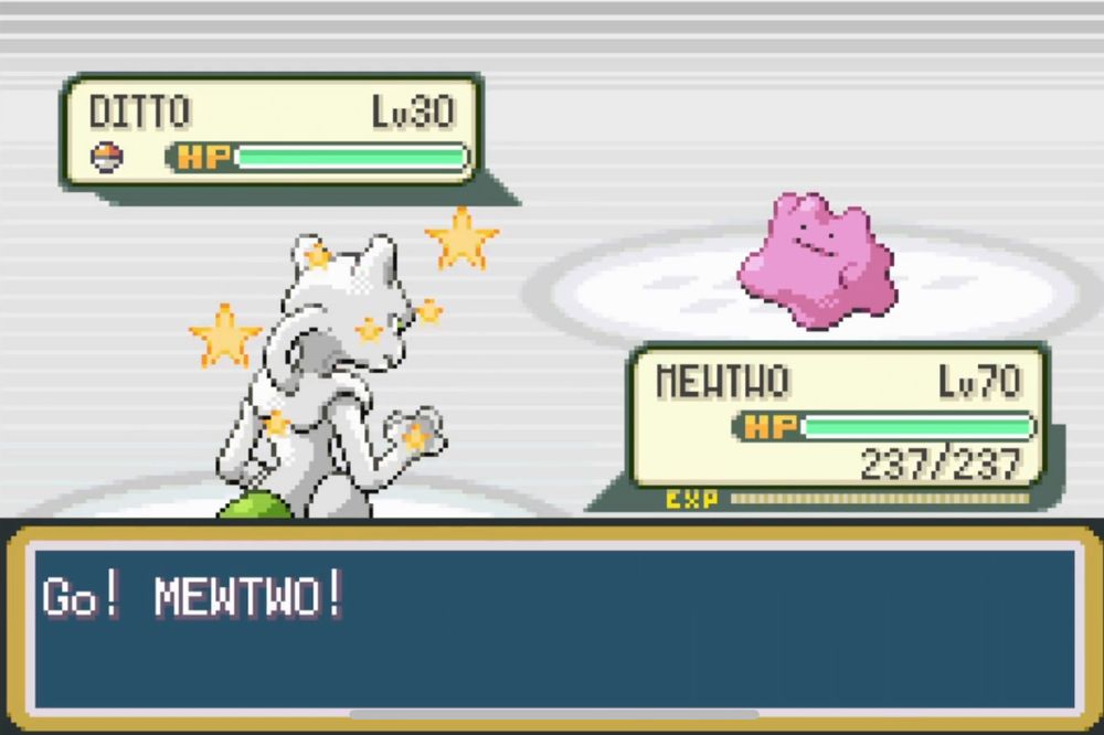 Shiny Mewtwo in battle
