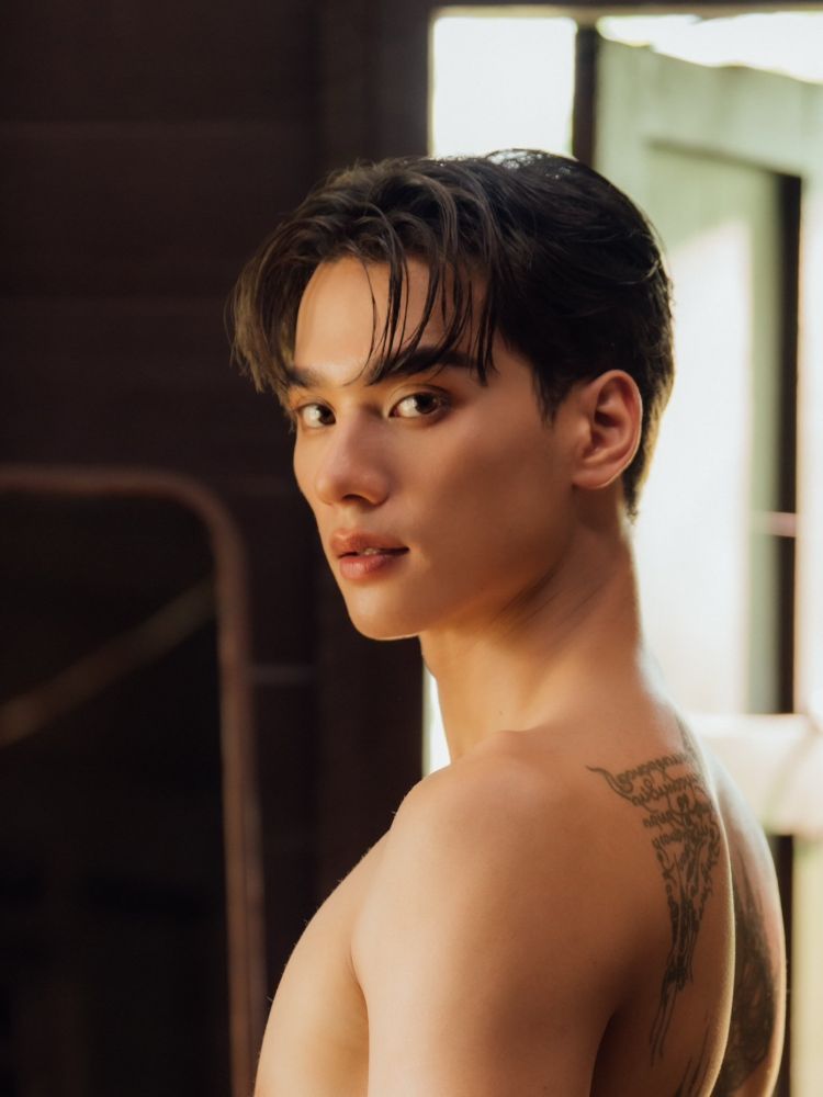 Keng Harit in Khemjira Must Survive/Khemjira The Series