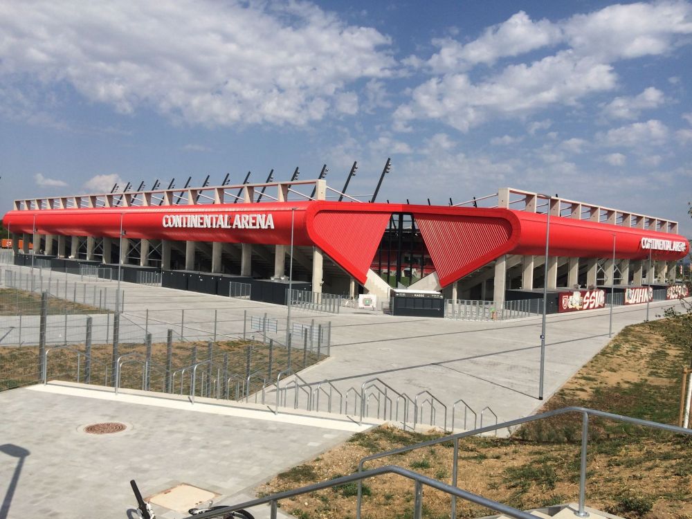 Jahnstadion Regensburg mehr staatliche Zuschüsse, als erlaubt