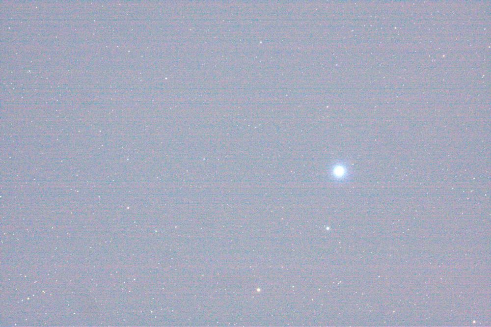 A very noisy picture of one overexposed star, and lots of others 