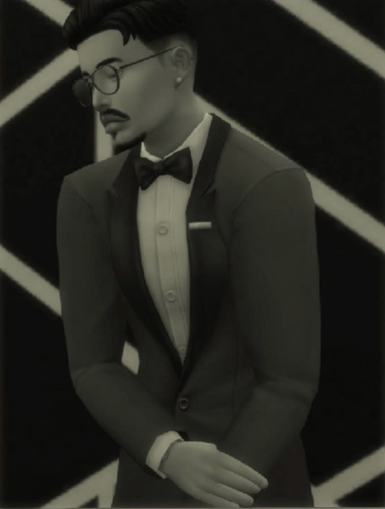 Male model sim posing 