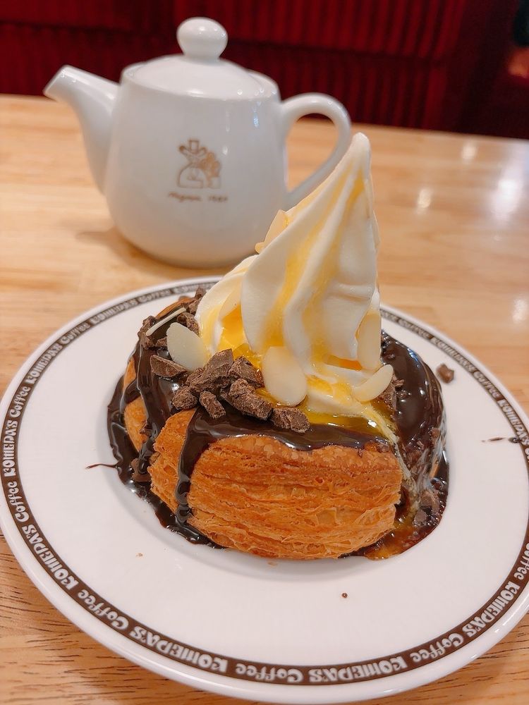 和紅茶と限定シロノワール。