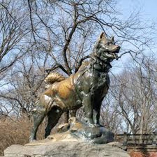 The Balto statue in Central Park, New York