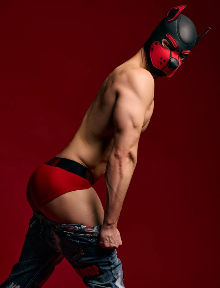 Red human pup muscles