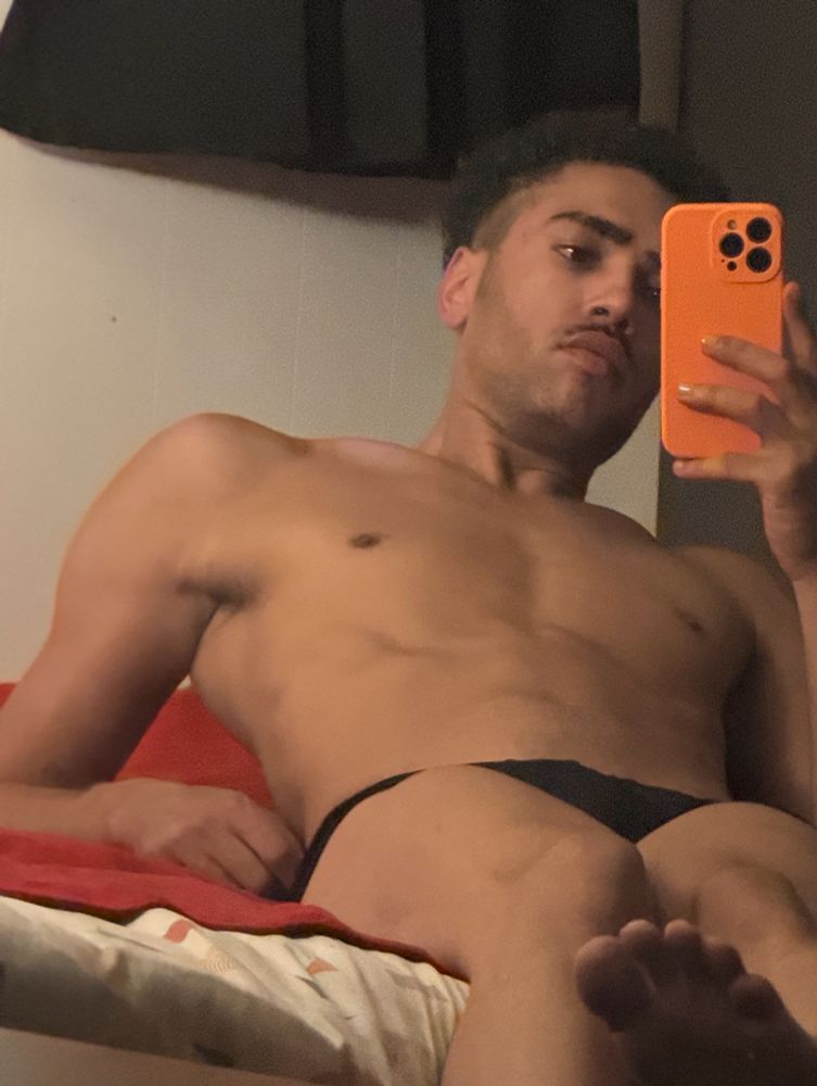 me in mi undies