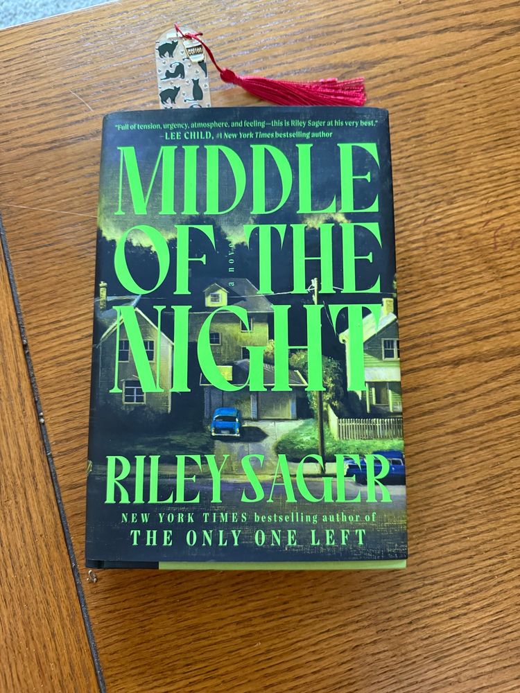 Cover of “Middle of the Night” by Riley Sager