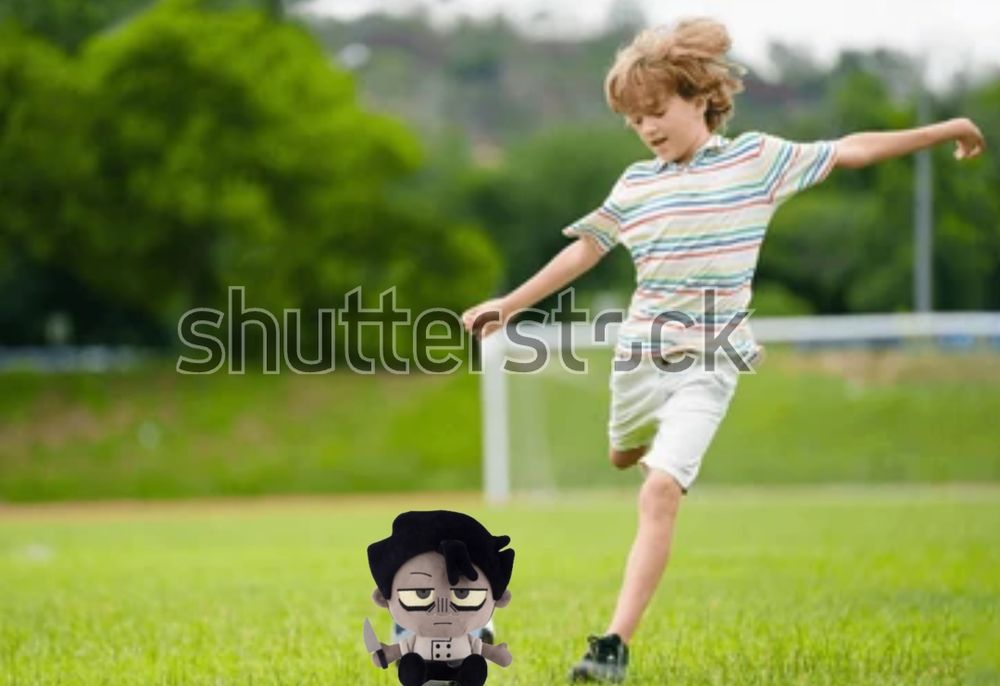 vincent deadplate getting what he deserves (he took the place of a football and is about to get a face of foot)