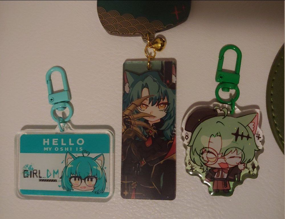 3 Girl_DM_ charms