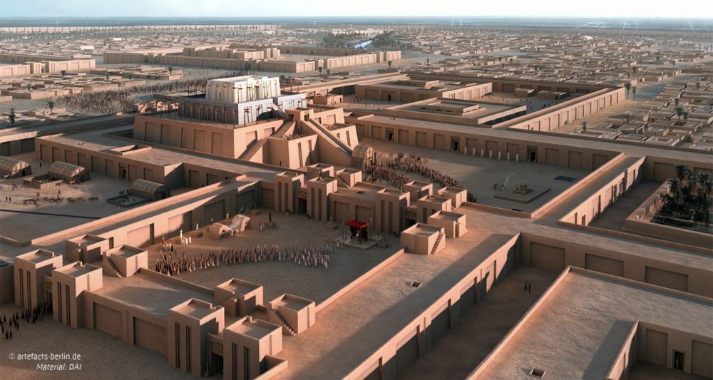 The image shows a loose reconstruction of a religious ceremony in Uruk. A row of priests follow the king on his way to the central ziggurat. Outside of the holy district, the whole city celebrates. © artefacts-berlin.de