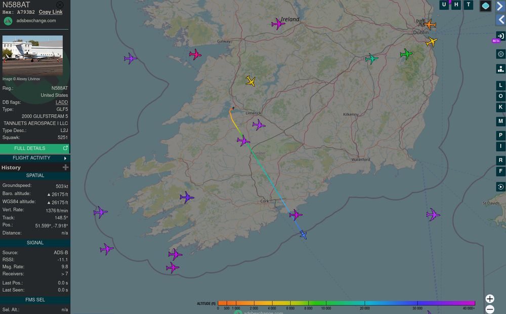 A map of Ireland showing a Gulfstream plane  N588AT flying out of Shannon airport and heading south east of Cork.