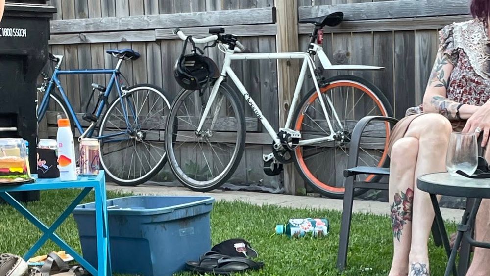 aperture science dual longitudinal torsion safety cube apparatus 