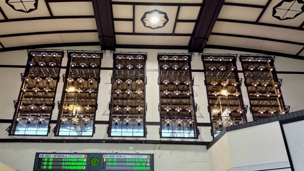 小樽駅のガス灯

お、おされ〜
ホンモノ、だよな？