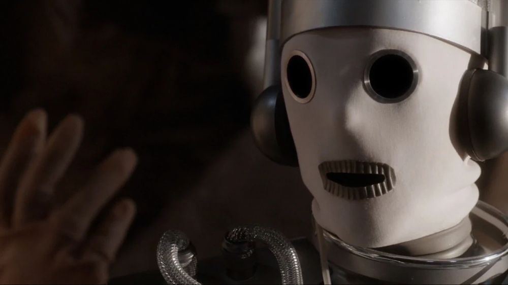Doctor Who companion, Bill Potts transformed into a proto-cyberman.