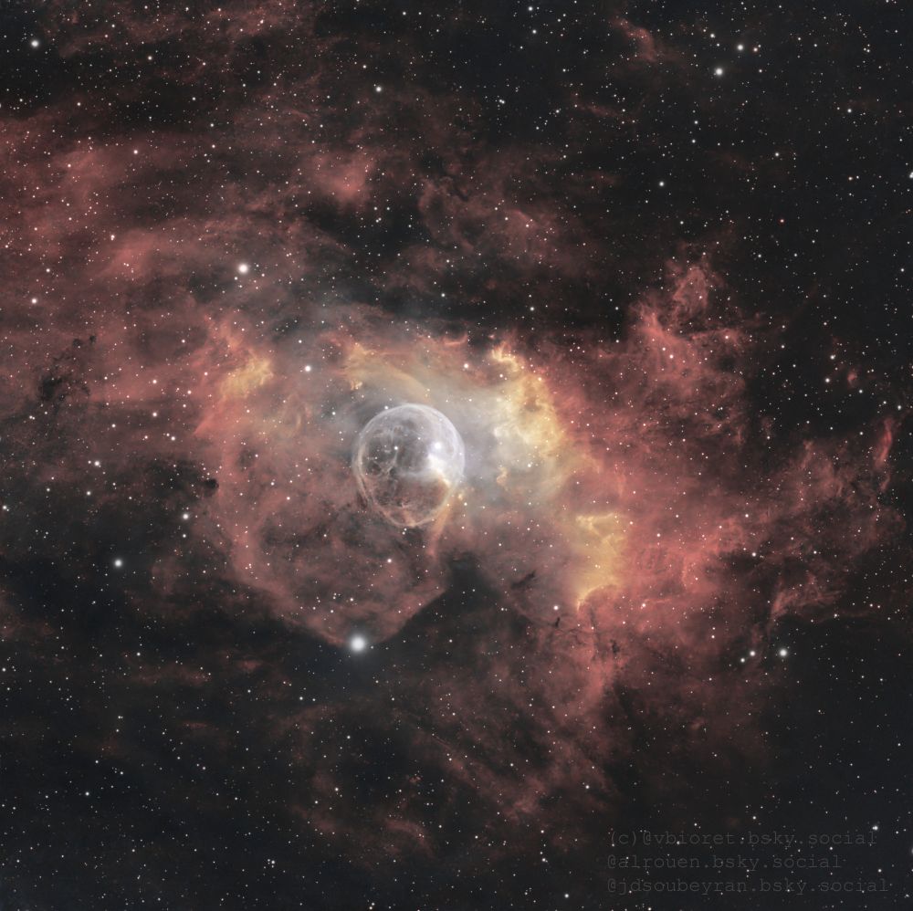 Nébuleuse de la Bulle, image issue d'une collaboration, 30h de poses