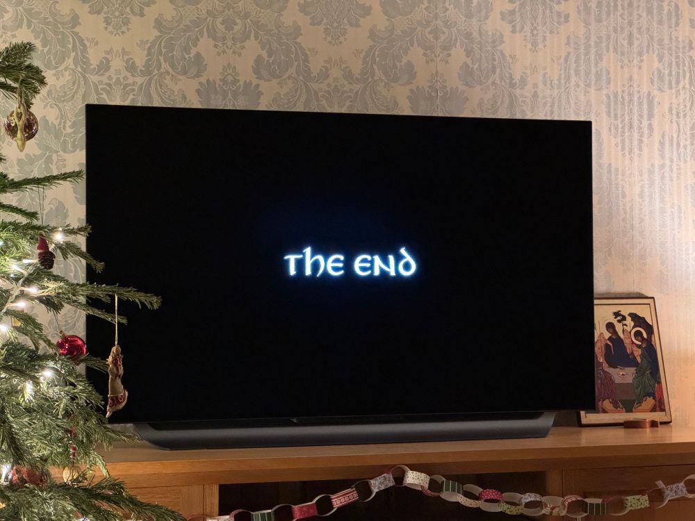 Lord of the Rings, extended edition, end card at the close of the last episode The Return of the King, at 9pm on New Year’s Day.