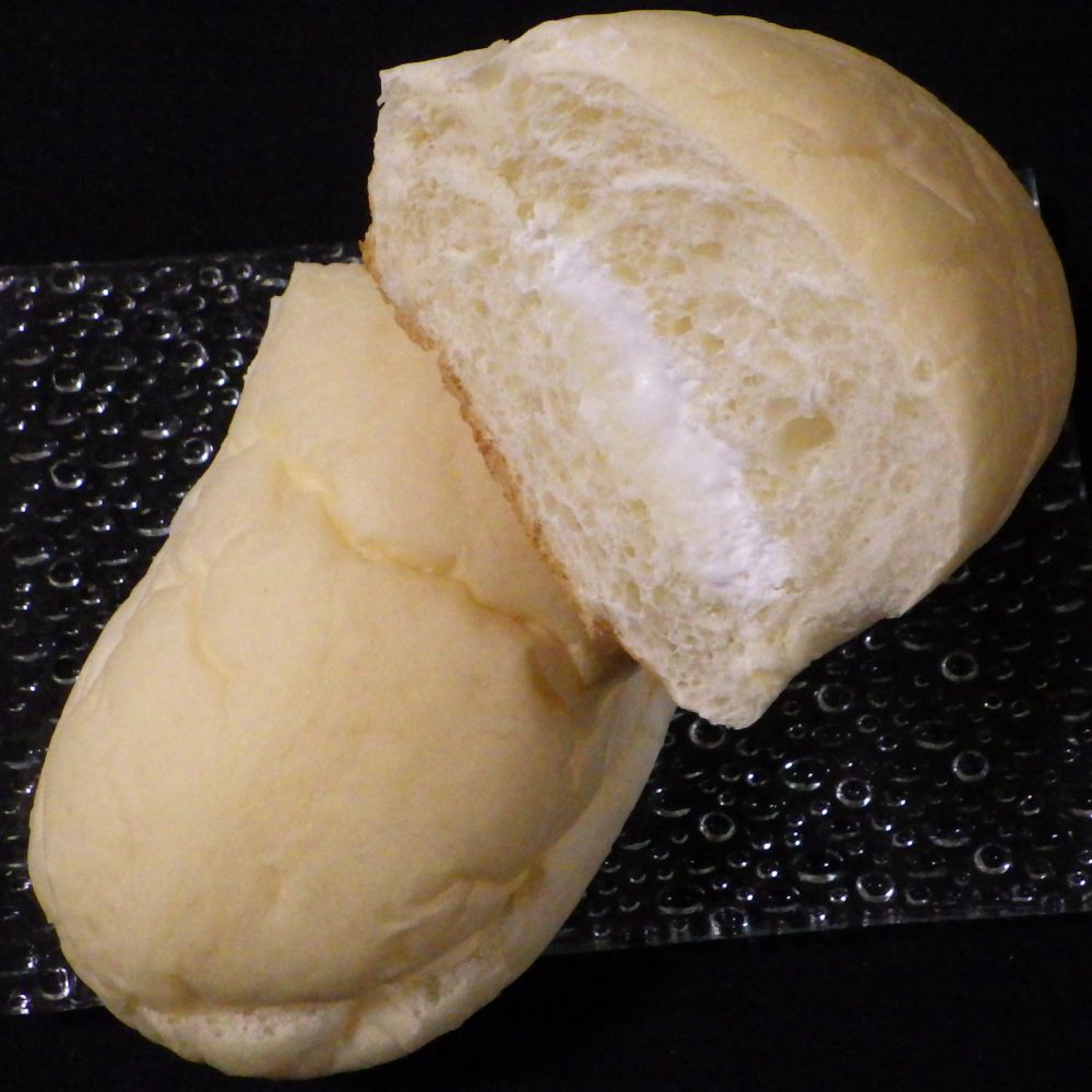 ミルキーコッペパン